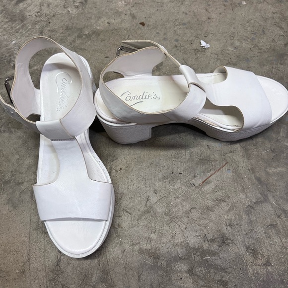 Candies white platform, ankle buckle strap chunky block heels G.U.C. - Picture 7 of 8